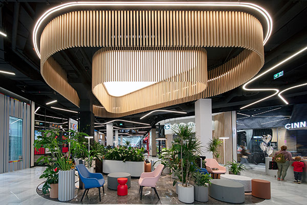 0westfieldcernymost1npbarrisol